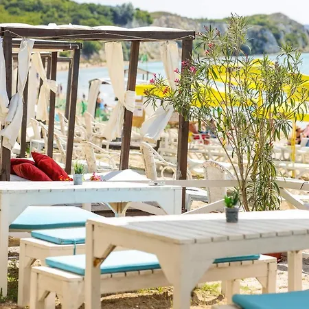 Saint George Kemping *