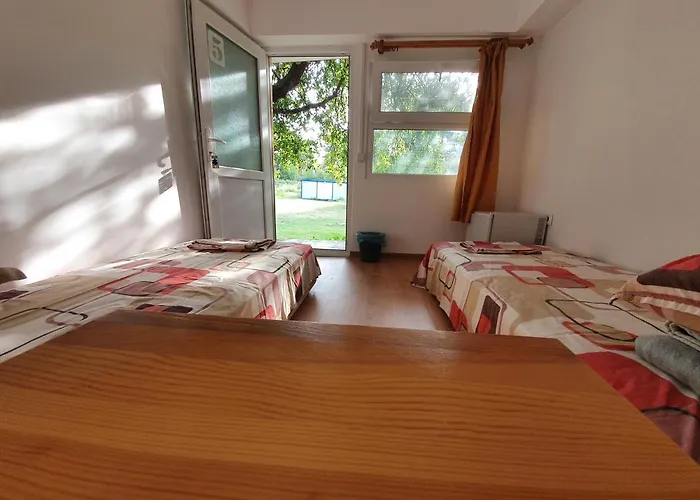 Saint George Къмпинг *